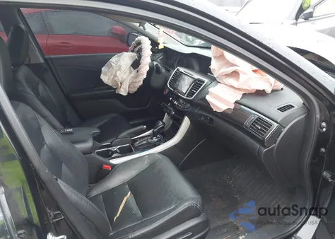 2016 Honda Accord Ex-L z USA, uszkodzony, nr VIN 1HGCR2F86GA053660